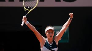 Tennis heroes grace roland garros clay courts roland garros was the first grand slam tournament to join the open era in 1968, and since then many tennis greats have graced the famous clay courts, including björn borg, ivan lendl, mats wilander, gustavo kuerten, roger federer, rafael nadal and novak djokovic. Nf Ettzfeetcym