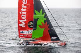 La longitude a cessé de croître en valeur est pour décroître en valeur ouest. Yannick Bestaven Finishing The Vendee Globe Is Already A Fine Goal