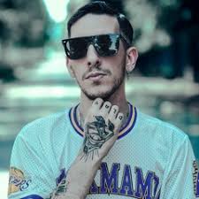 Listen to Jennifer Lopez ft. Pitbull