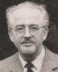 Christian Moller's Instagram, Twitter & Facebook