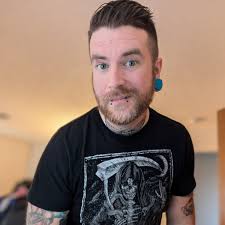 Is a NACS to CCS adapter useful for a 2025 Kia EV6 with native NACS?