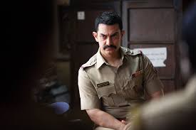 Talaash 2012 Photo Gallery Imdb Sms about aamir khan in raiwind ijtima creates curiosity. talaash 2012 photo gallery imdb