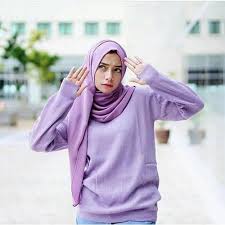 Bahkan ada beberapa film animasi yang suasana pemandangannya melekat dalam ingatan. Roundhand Sweater Baju Rajut Wanita Baju Rajut Kaos Rajut Baju Rajut Panjang Baju Rajut Halus Atasan Rajut Blouse Rajut Lazada Indonesia
