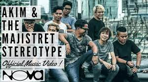Inilah dia, muzik videolagu untuk laila oleh akim & the majistret secara ekslusif di www.suria.my. Akim The Majistret Atm Stereotype Official Music Video Chords Chordify