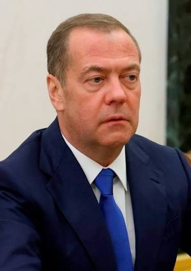 Dmitri Medvedev — Wikipédia