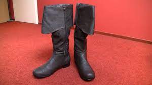 Edward Costume Ac4 Bf Boots Tutorial Youtube Mens Pirate Boots Pirate Boots Boots