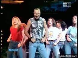 Oltre 40 società hanno intenzione di quotarsi quest'anno in borsa, dopo le 28 ipo del 2020. Pippo Franco Che Fico Lyrics Genius Lyrics