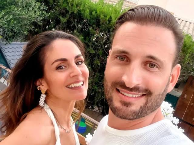Jenna et Laurent (Mariés au premier regard) ont fait un sacrifice durant le  tournage pour cacher leur couple : "Un des deux devait annuler" -  Télé-Loisirs