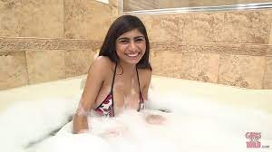 Mia khalifa behind the scenes rare footage