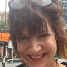 Diane Roan's Instagram, Twitter & Facebook