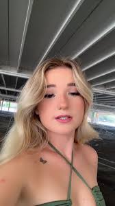 Maddy Davis (@maddydavis96)’s videos with Long live lesbians