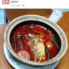 Fancy something served piping hot, pretty to look at and tugs your heart straight away with bold flavours? Asam Pedas Johor D Anjung Cafe Home Facebook