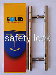Harga pintu yang terbuat dari kayu memang relatif lebih mahal. Handle Pintu Solid Harga
