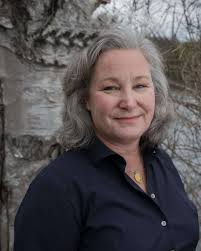 Andrea Hogan's Instagram, Twitter & Facebook