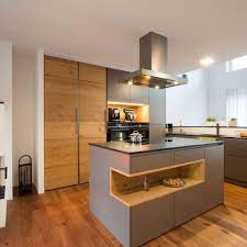 referenzkuche laserer in 2020 moderne kuche wohnung kuche moderne graue kuche