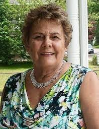 Michele Cushman's Instagram, Twitter & Facebook