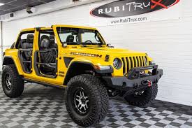 Black And White Jeep Wrangler 2020 2019 Jeep Wrangler Rubicon Unlimited Jl Bright White Jeep Wrangler Rubicon Jeep Wrangler Unlimited Rubicon Wrangler Rubicon