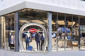 The shop stocks eclectic items,. Bugatti Eroffnet Heute Erste Lifestyle Boutique Der Autotester De