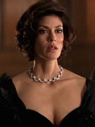 Qi | teri hatcher sets pulses racing. Teri Hatcher Paris Carver James Bond Girls Bond Girls James Bond Women