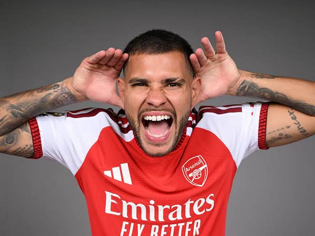 Bruno Guimaraes Explains Why He's a Good Arsenal Fit, Reveals Declan Rice  Message