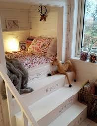 Succulents and cacti require minimal maintenance, so if you're looking to add some greens to your bedroom without overdoing it, they're the perfect choice. 20 Pretty Horse Themed Bedroom For Your Inspirations Bedroom For Girls Kids Horse Themed Bedrooms Bedroom Themes