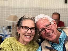 We're having some breakfast before boarding our flight back to San  Francisco! Our month long trip is filled with great memories and spending  time with family!💕