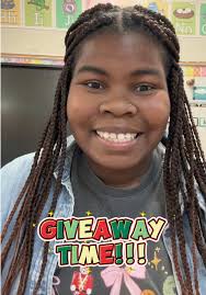 🎄 CHRISTMAS GIVEAWAY TIME! 🎁 I’ve teamed up with some of my teacher  friends here