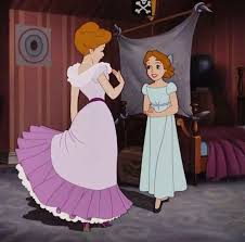 Wendy And Her Mother Peter Pan Disney Peter Pan Disney Animated Classics