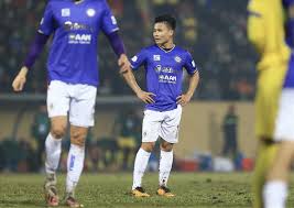 Clb nam định cho trình làng cả 3 ngoại binh gramoz, rodrigo và wesley trong khi lâm anh quang đeo băng đội trưởng và chỉ huy hàng thủ 4 người. Yggicor74vecym