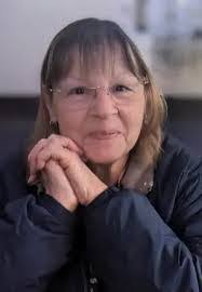 Cindy Booth's Instagram, Twitter & Facebook