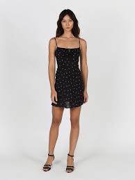 The perfect dress can make you look and feel your best, no matter the occasion. The Inez Black Strawberry Shape Skirt Dresses Black Strawberry