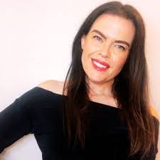 Tracy Palmateer's Instagram, Twitter & Facebook