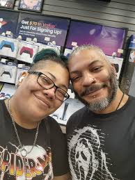 everyone Happy (belated, I know I'm slow) 140k! 😭 And a warm welcome to  new members! ❤️‍🔥 It's insane how many amazing people we have here now! I  can't thank you all