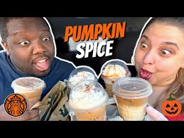 RATING Starbucks New FALL 2022 Drinks & Foods!