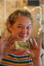 Westcliff Army and Navy Store sign auctioned by artist