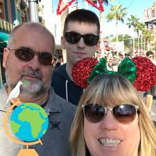 People who still use cash instead of digital payments… WHY?" 🤨🤨