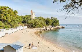 The wettest month is january with an average of 2mm of rain. 10 Grunde Warum Noirmoutier So Eine Schone Insel Ist