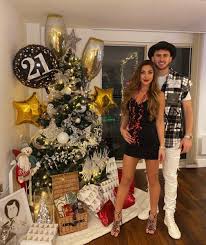 Reuters 14 may, 2021 14:31 ist Aymeric Laporte On Twitter We Wish You An Happy New Year 2021 The Best For You And Your Loved Ones