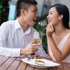 Well this article is a little review of the 3 best dating sites on the net. 17 Ways To Keep Your Husband Happy That You May Not Be Doing Couples Retreats Free Dating Sites Dating Couples