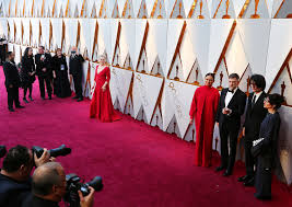 Maya rudolph and paul thomas anderson have been dating since 2001, but are not married. Paul Thomas Anderson Meryl Streep Maya Rudolph Paul Thomas Anderson And Maya Rudolph Photos Zimbio