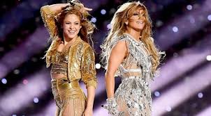 В начале нулевых парочка беннифер (бен аффлек и дженнифер лопес) сводила с ума фанатов. Superboul 2020 Shakira I Dzhennifer Lopes Vystupili V Pereryve Finalnogo Matcha Telekanal Futbol