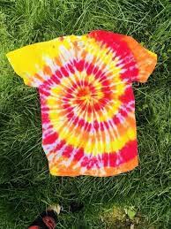 Remeron Upd En Forma De Circulo Naranja Y Tie Dye Diy Tie Dye Patterns Diy Tie Dye Crafts
