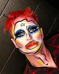 Linda Wintour (lindawintour)