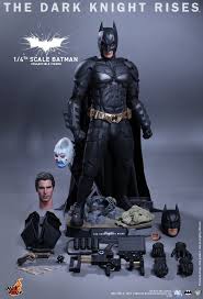 O cavaleiro das trevas de jessé teixeira no pinterest. Batman O Cavaleiro Das Trevas Ressurge Da Hot Toys Batman Bonecos Colecionaveis Figura De Acao
