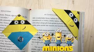 Yan kanatları katlayın ve birbirlerine yapıştırın. Emoji Kitap Ayraci Nasil Yapilir Kalpli Gozler Kendin Yap Youtube