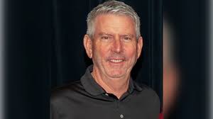 Dennis Reese's Instagram, Twitter & Facebook