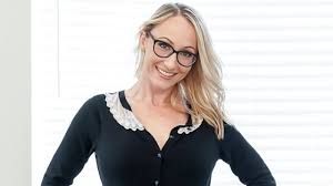 Crystal Clark Is Yours for the Taking at Freeuse MILF - TRPWL