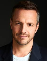 Spike (Sergio Di Zio) and Dr. Mike (Mikhail Varshavski) : r/Flashpoint