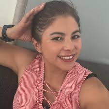 Con cejas y pestañas propias 🤣🤣🤣. #sinfiltros😍