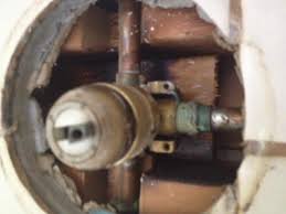 1300/1400 series (rp19804) here are the steps to follow in reversing the operation of your faucet. Help Identifying A Older Delta Tub Shower Faucet Maybe 1988 Timeframe Terry Love Plumbing Advice Remodel Diy Professional Forum